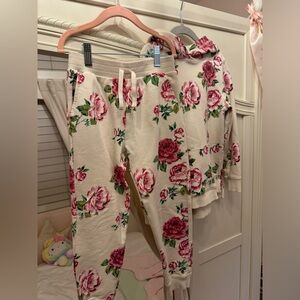 Peek kids sweatshirt and sweatpants set size 6/7